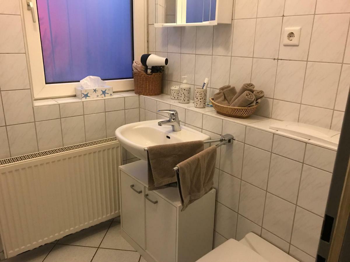 2 Zimmer Wohnung Wuppertal Mit Terrasse מראה חיצוני תמונה